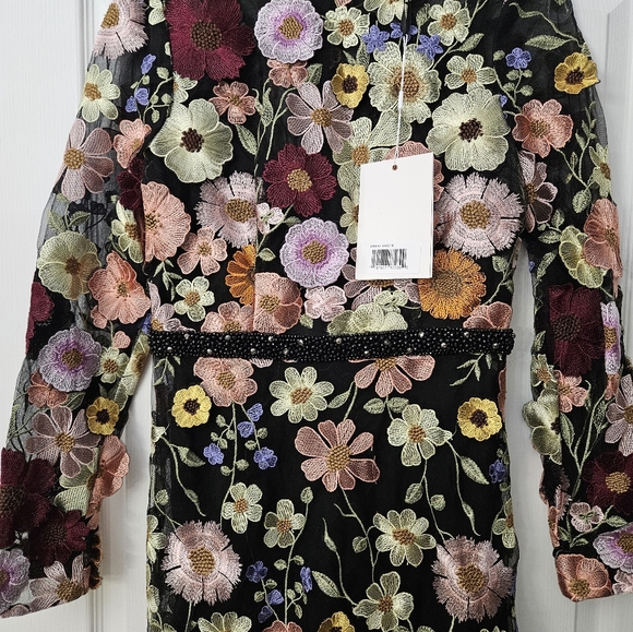 Mac Duggal Floral Embroidered Boat Neck Long Sleeve Midi Dress SZ 10 & 18 NWT - Picture 4 of 16